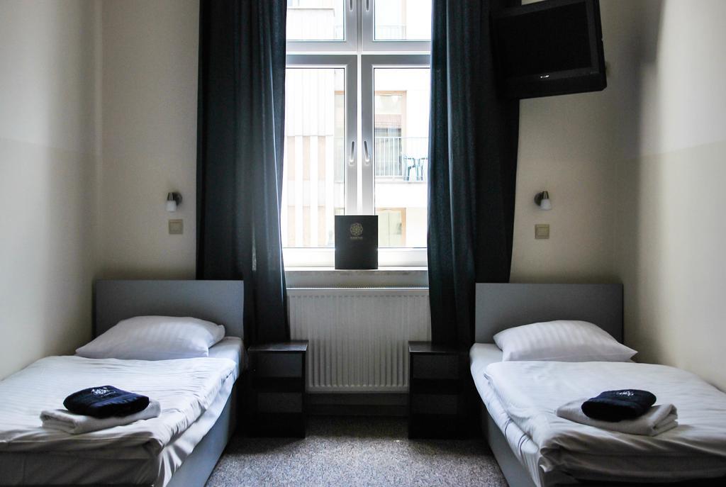 Aparthotel Kadetus Krakow Exterior photo
